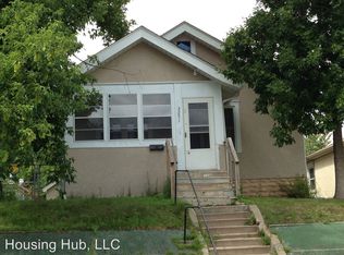 3251 James Ave N, Minneapolis, MN 55412