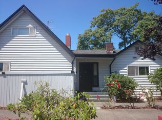 1917 29th Ave W, Seattle, WA 98199