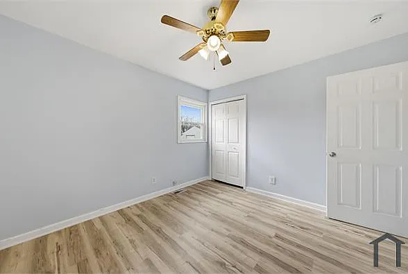 850 Saint Bartholomew Dr — Photo 4