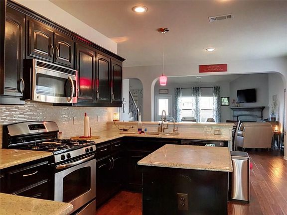 5th image of 2321 Half Moon Bay Ln