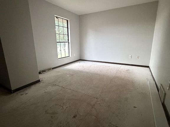 5th image of 6972 N Raintree COURT #B