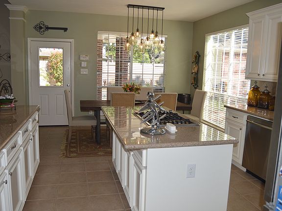 2nd image of 710 Post Oak Ct