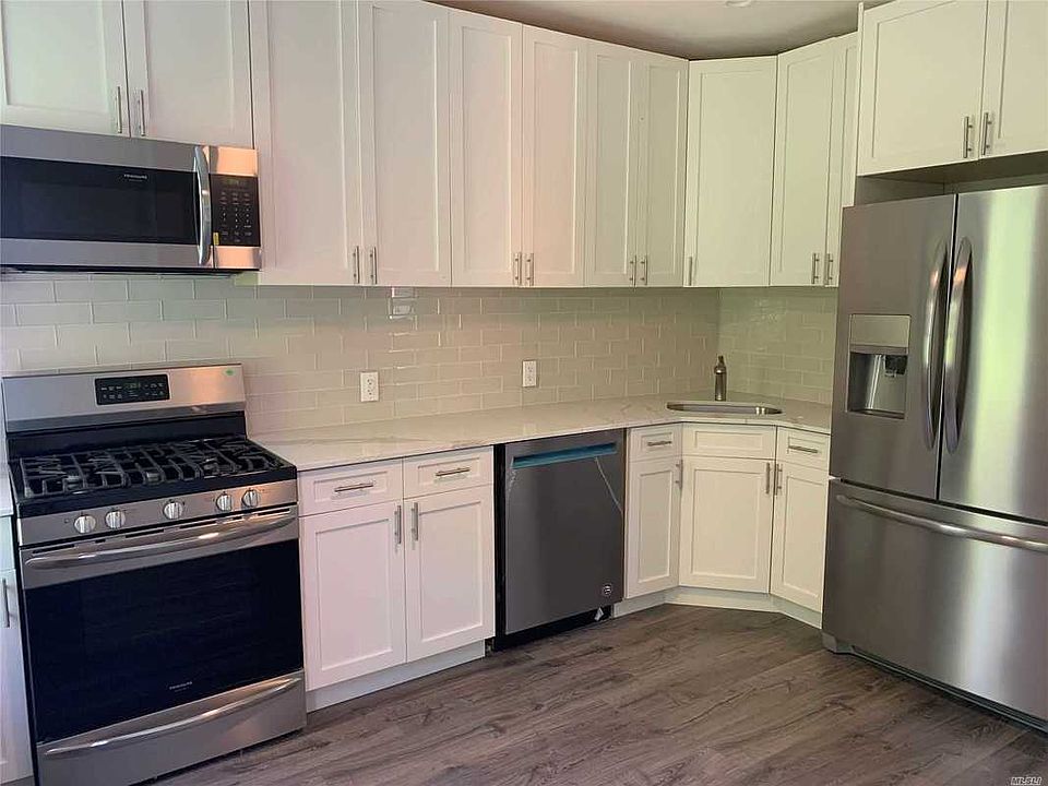 1st image of 3117 43rd St APT 2