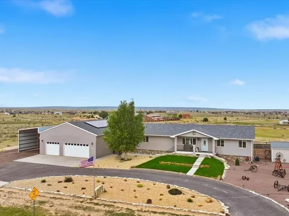 1516 N Platteville Blvd, Pueblo West, CO 81007