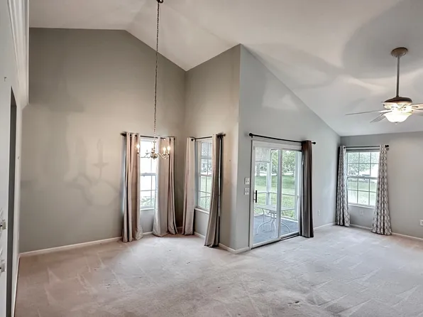 3843 Constitution Dr, Carmel, IN 46032