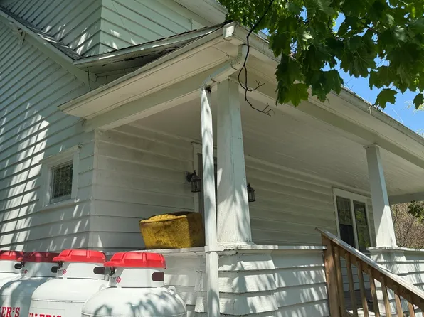 56 Pittston Ave, Yatesville, PA 18640
