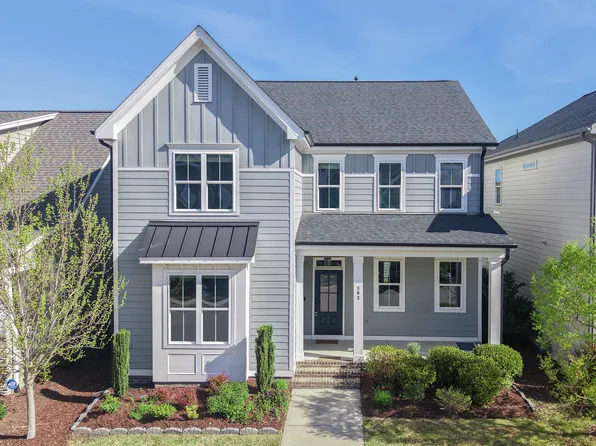 303 Quarter Gate Trce, Chapel Hill, NC 27516