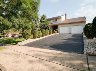 15 Wick Rd, East Brunswick, NJ 08816