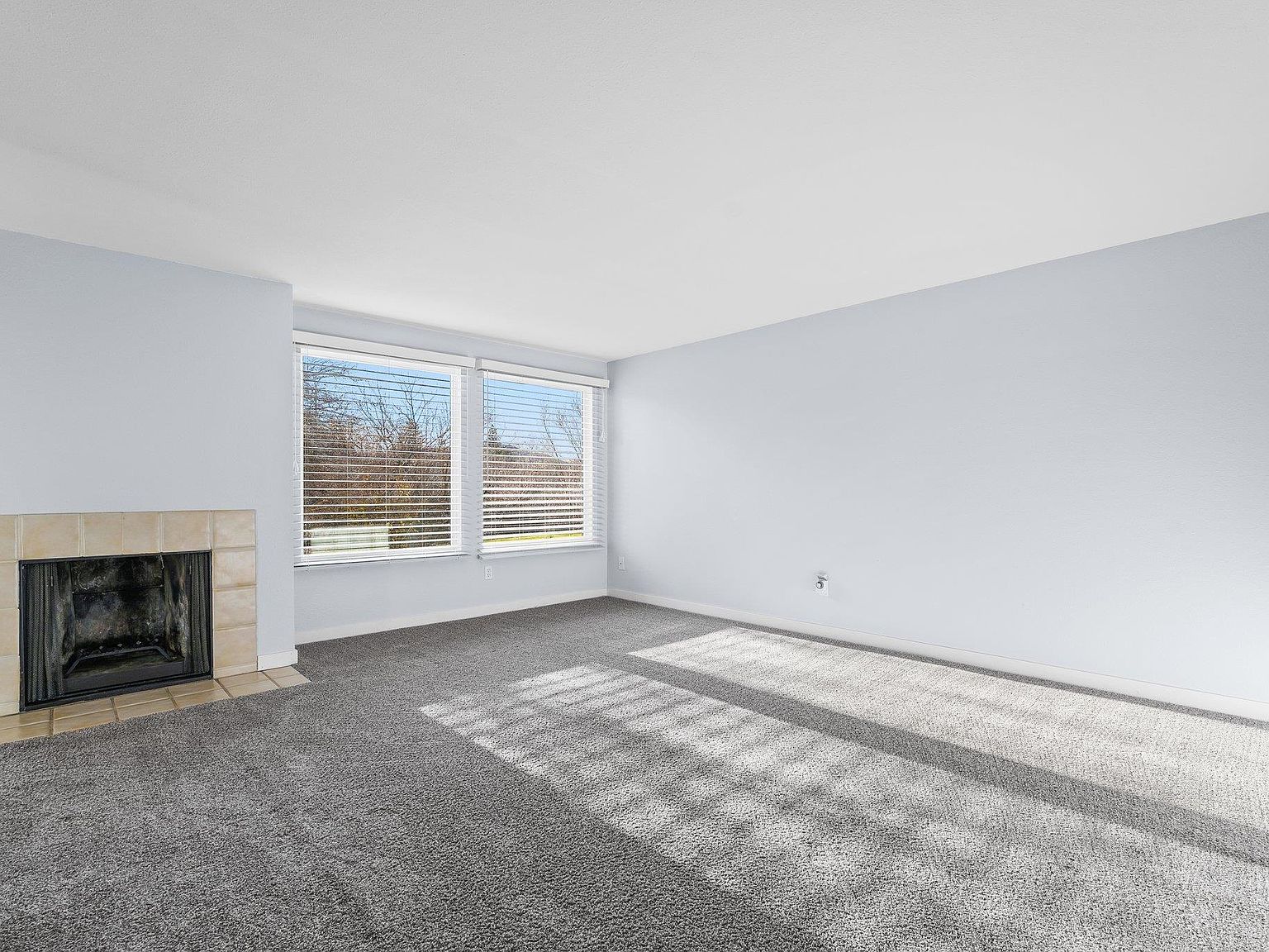 303 Gage Blvd APT 122