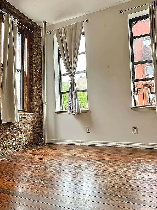 168 Stanton Street — Photo 1