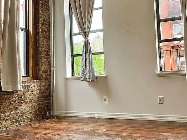 168 Stanton Street image 1 of 9