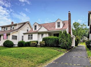 934 Woodside Ave, Ellwood City, PA 16117