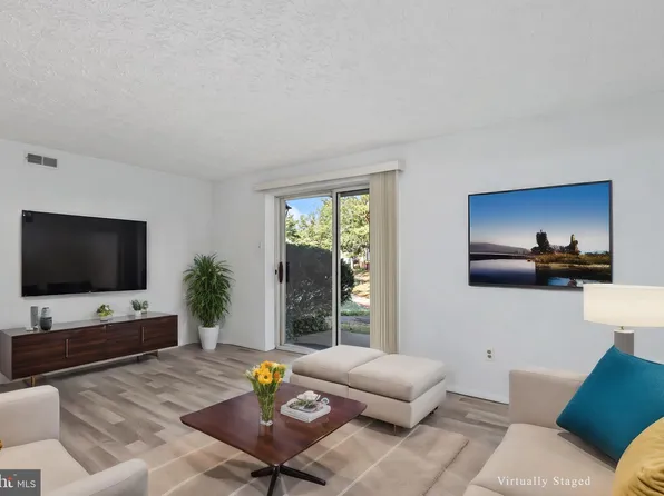 8380 Brockham Dr #D-8380d, Alexandria, VA 22309