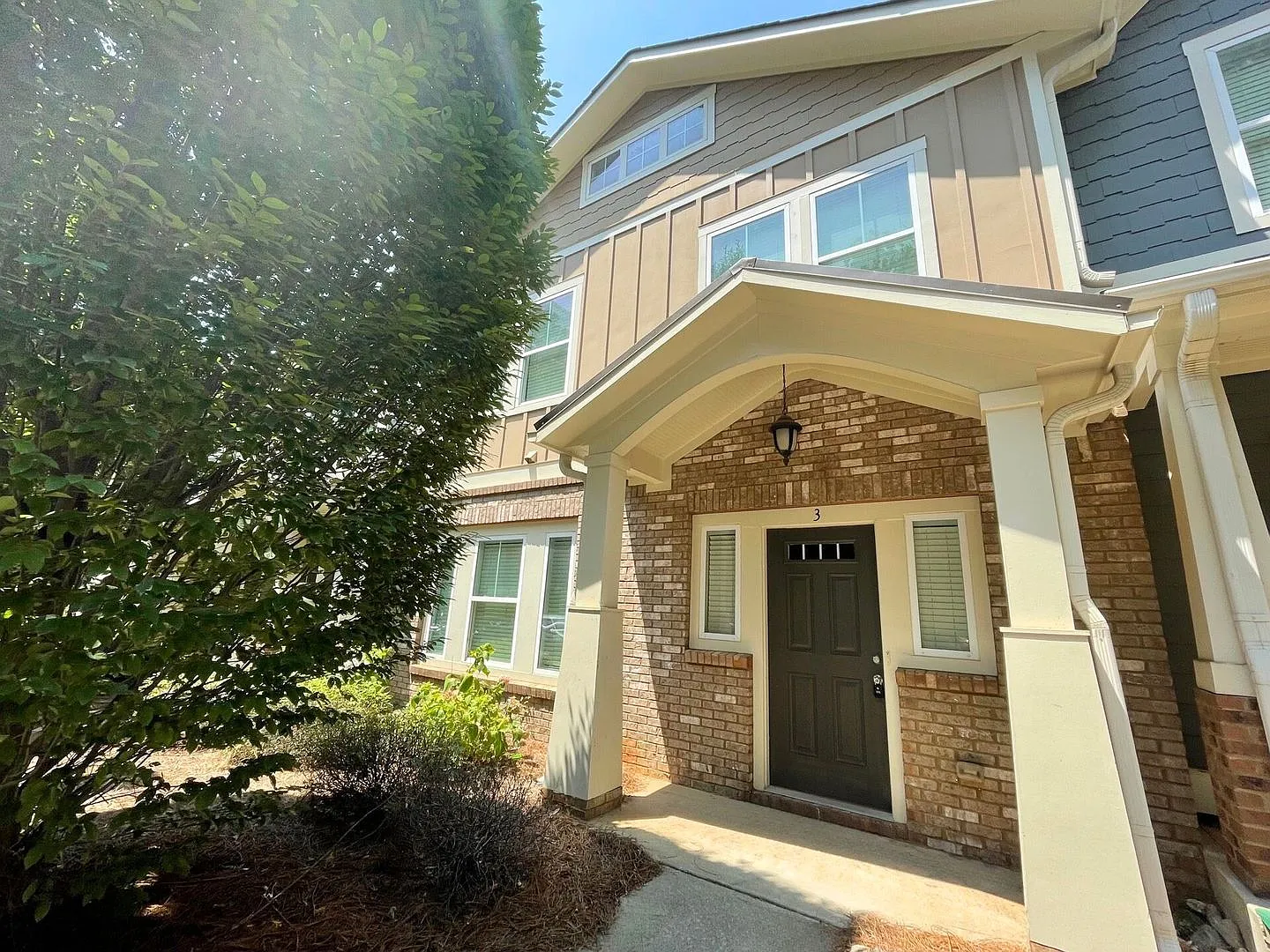Pre-Leasing For August 6th 2027! — Photo 2