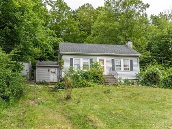 18 Yale Drive, New Fairfield, CT 06812