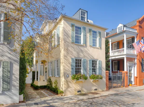 83 King St, Charleston, SC 29401