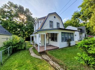 1211 Wayside Rd, Kalamazoo, MI 49048