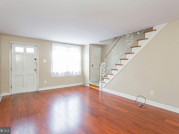 4th image of 2566 Bond Ave