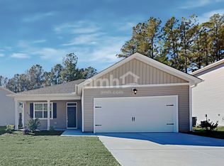 611 E Lionel Rd, Moncks Corner, SC 29461