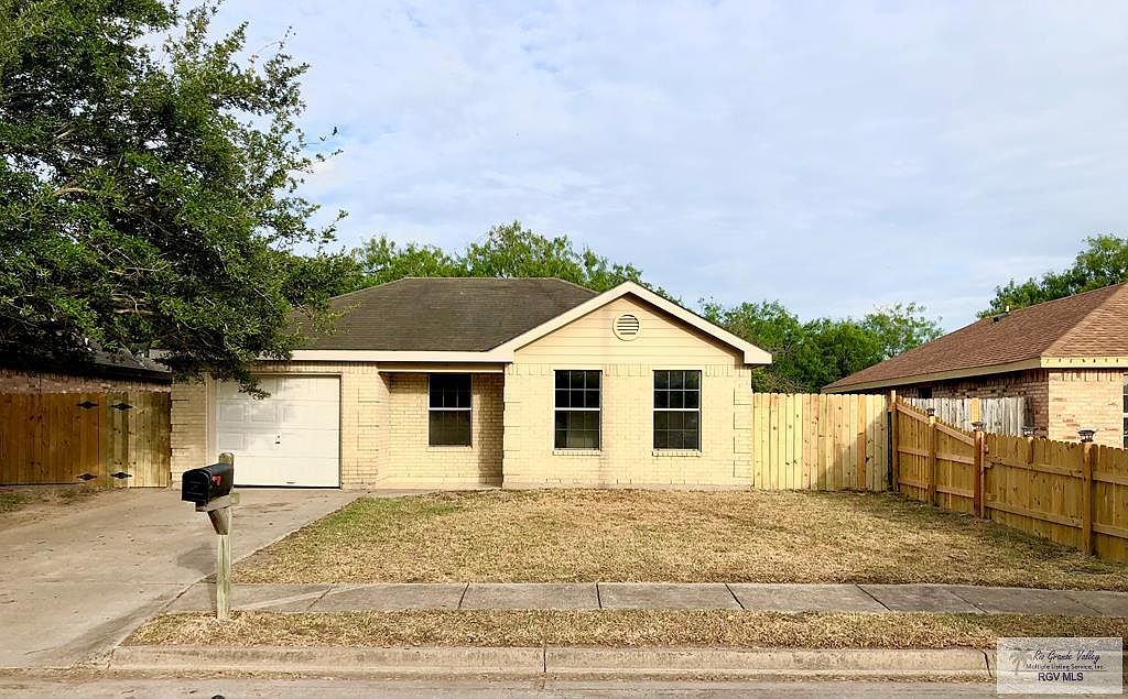 1874 El Cielo, Brownsville, TX 78520 | Zillow