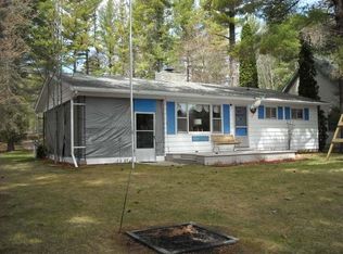 3562 Pinelands Rd, Gladwin, MI 48624