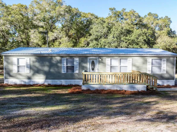 1809 Rosemary Cir, Bell, FL 32619