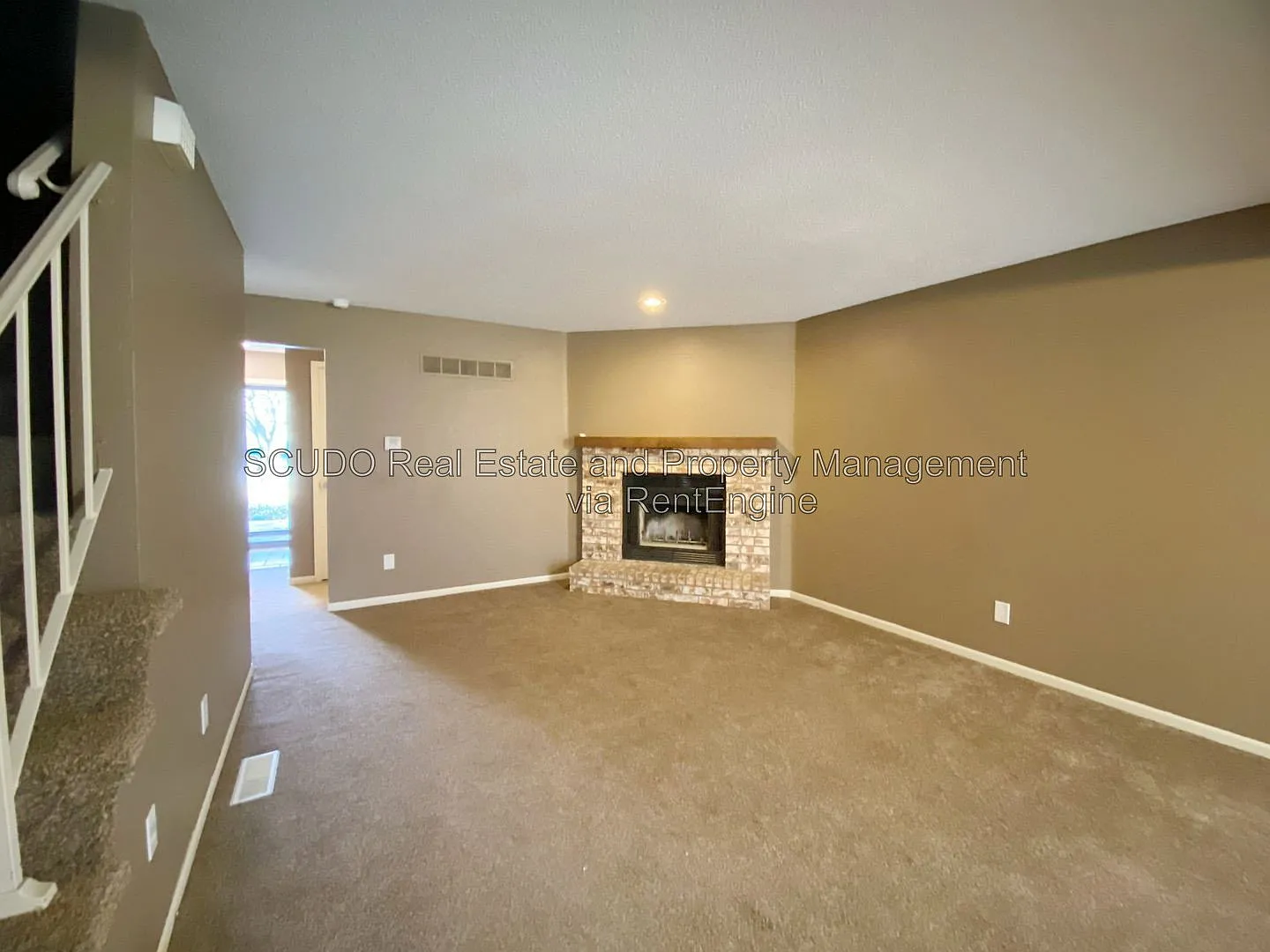 2 bed, 2.0 bath, 1500 sqft, $1,100 — Photo 4