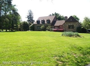 2950 Keystone Ave, Emmaus, PA 18049