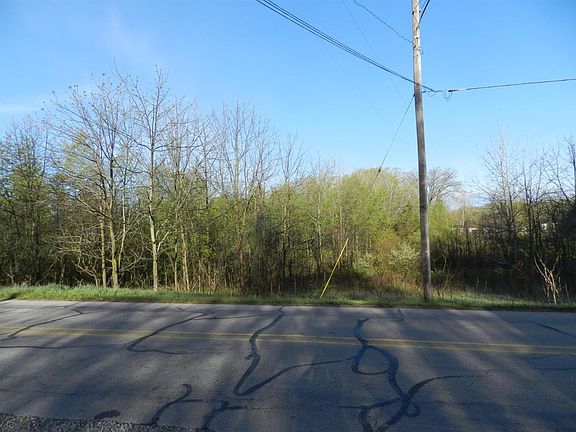 4th image of 7000 Devils Lake Hwy