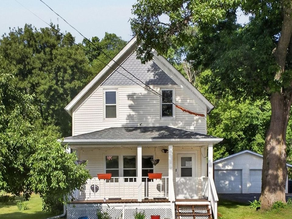 1st image of 430 S Vincent St