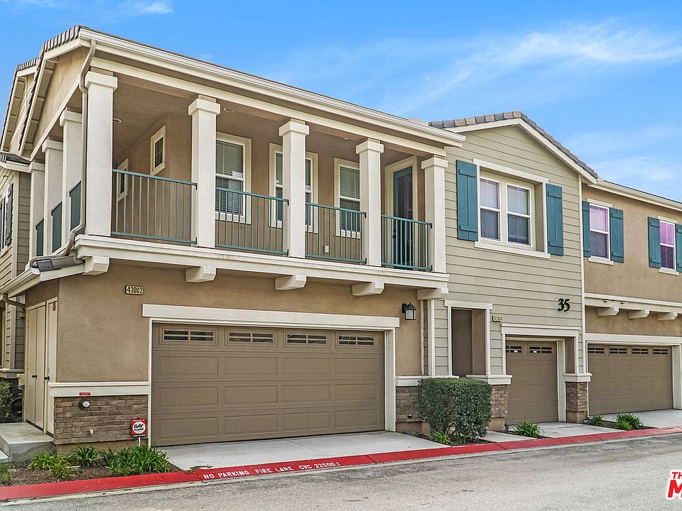 1st image of 42994 Calle Cristal