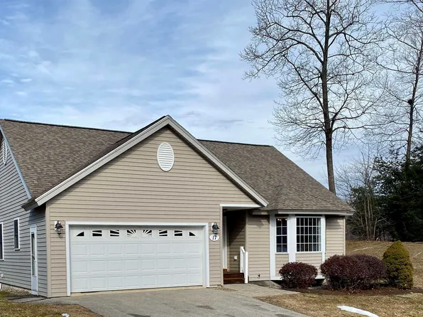 17 Country Lane, East Kingston, NH 03827