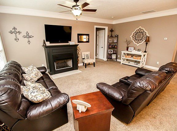 4th image of 2948 Waterside Way