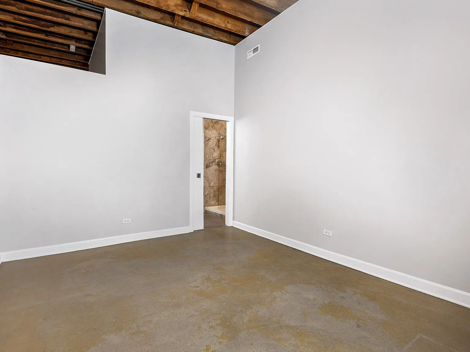 945 W Fulton Market Apartments — Photo 4