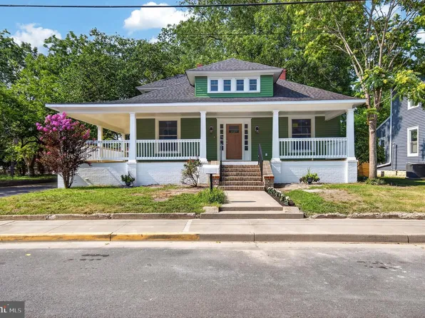 401 E Pine St, Delmar, MD 21875