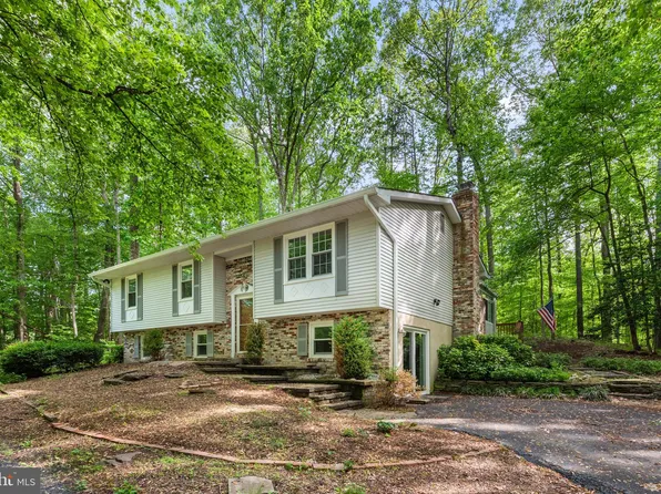 13548 Frost Dr, Nokesville, VA 20181