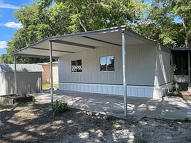 3 bed, 1200 sqft, $2,099 — Photo 4