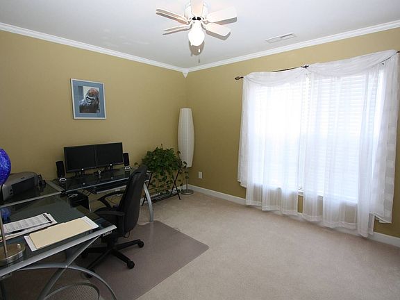 Guest Bedroom 2 / Office