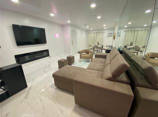 8400 De Longpre Ave APT 311, West Hollywood, CA 90069