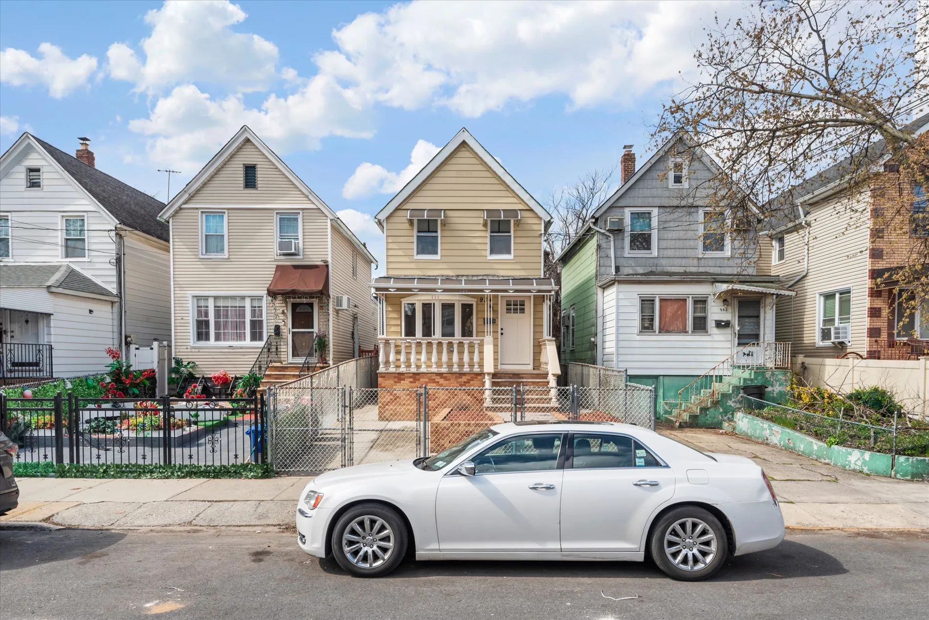 Brooklyn, Enfield photo 2