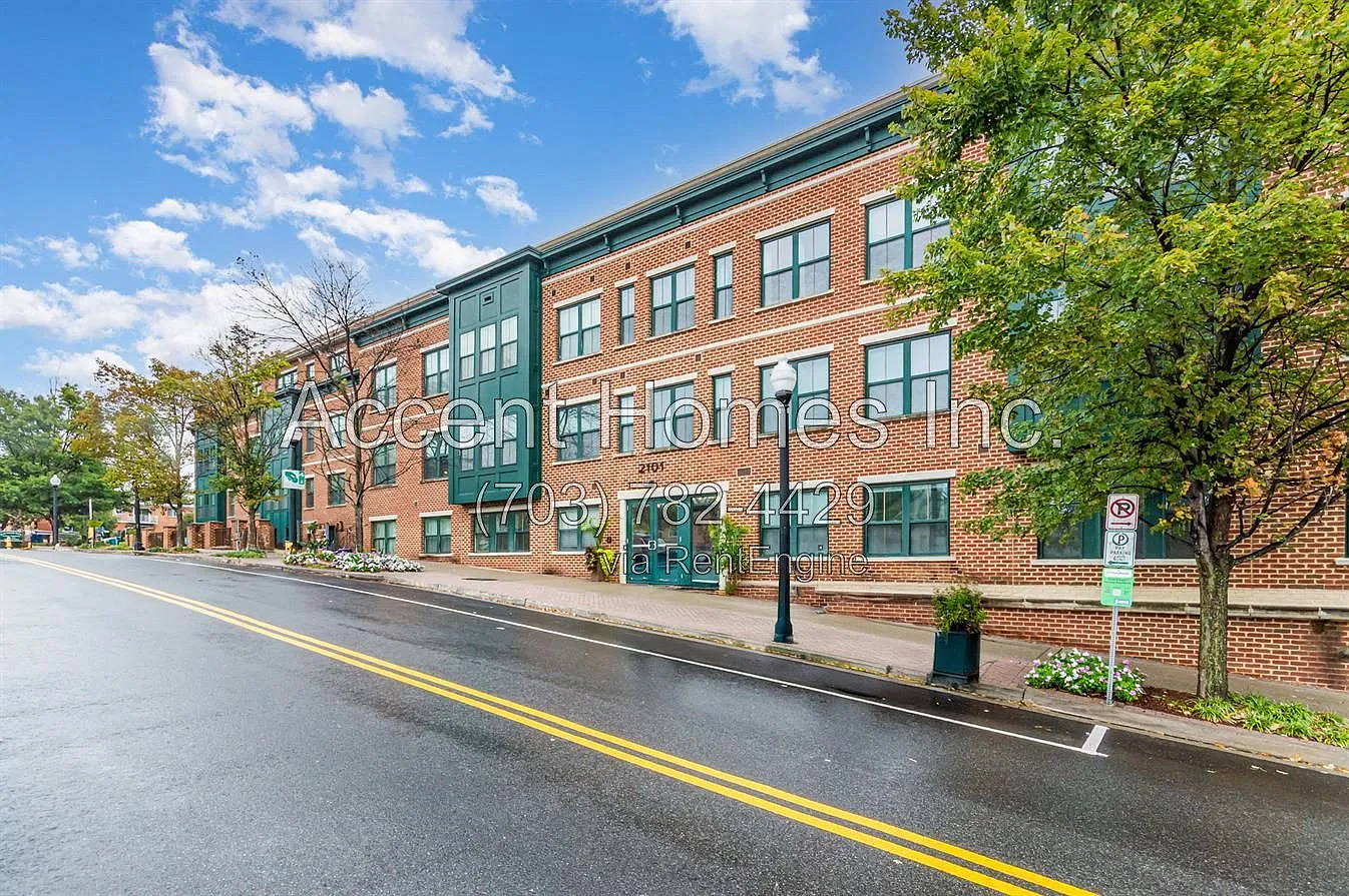 1 bed, 1.0 bath, 773 sqft, $2,200 — Photo 4