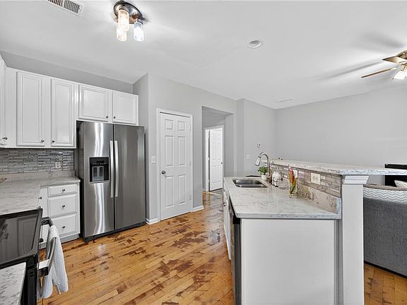 3rd image of 2555 Flat Shoals Rd APT 1304