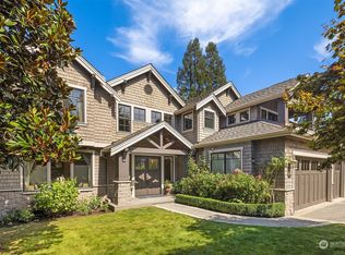 9628 SE 34th St, Mercer Island, WA 98040