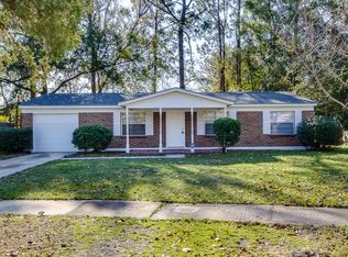 7682 Strato Rd, Jacksonville, FL 32210