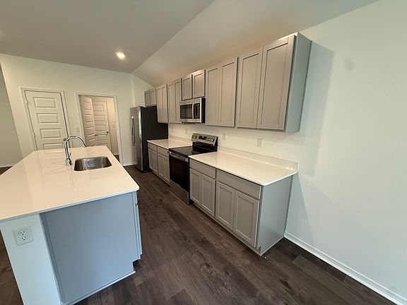 5th image of 2349 Sam Tillery Dr