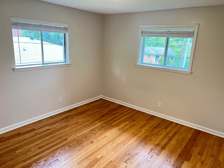 4220 Tacoma Ave — Photo 11