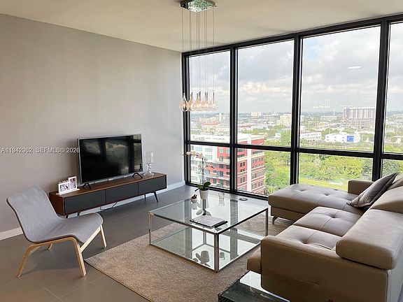 2nd image of 1600 NE 1st Ave APT 1220