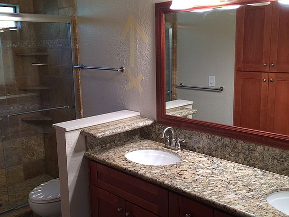 4th image of 107 Llewellyn Ct