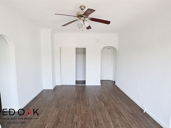 2nd image of 706 N Saint Andrews Pl APT 307