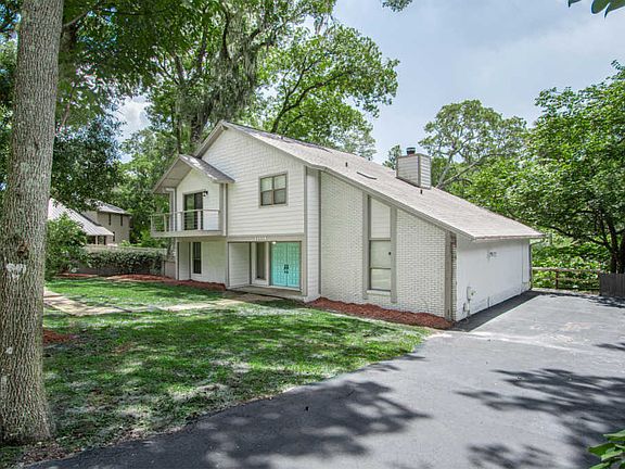 4th image of 13758 Pleasant Valley Dr